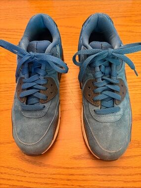 Nike Wmns Air Max 90 Brigade Blue 7.5